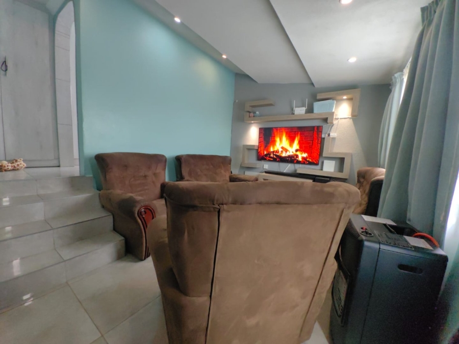 2 Bedroom Property for Sale in Mdantsane Nu 10 Eastern Cape